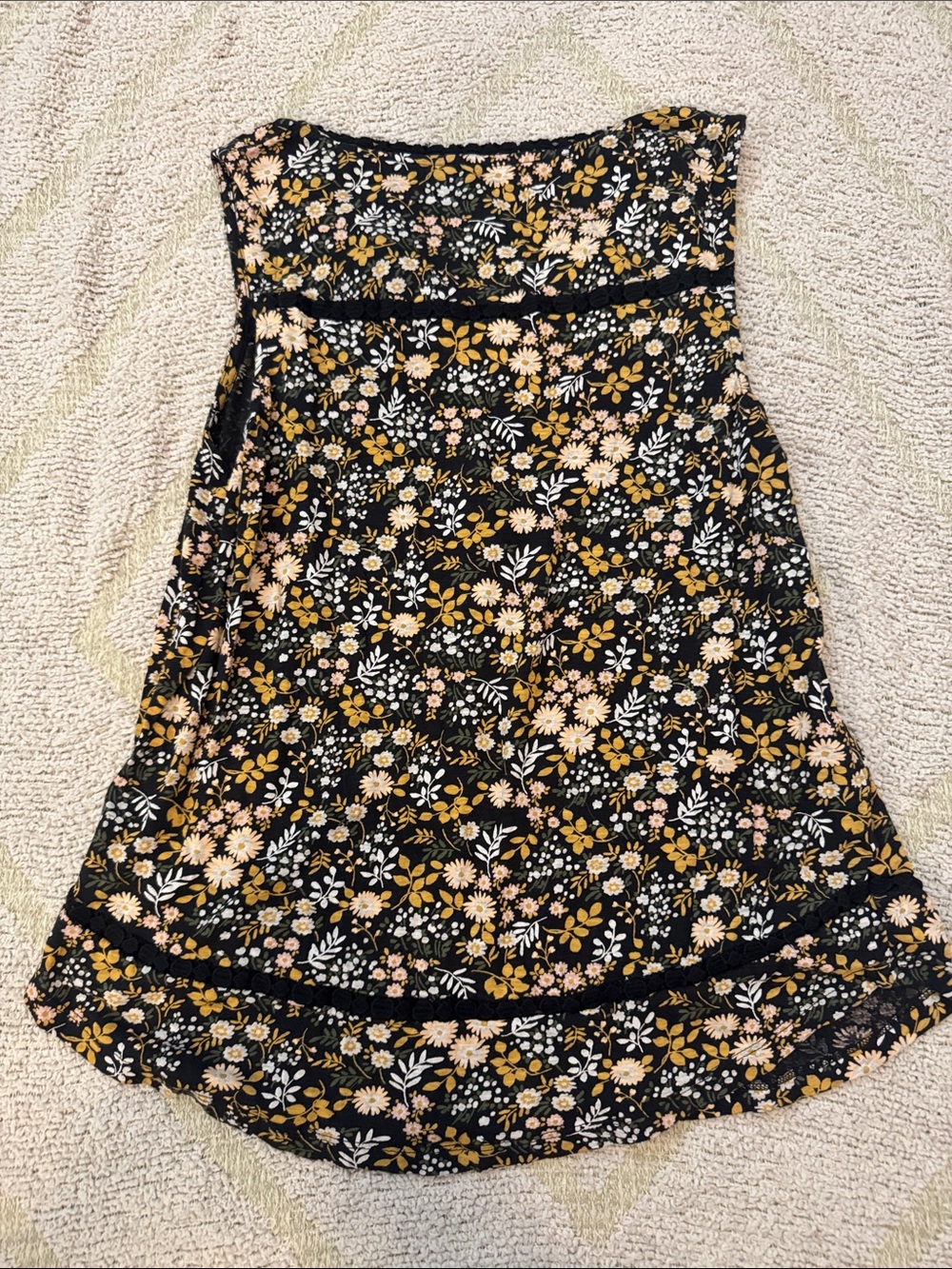 Lucky Brand Black Floral Lace-Trim Tank Top - Picture 3 of 3